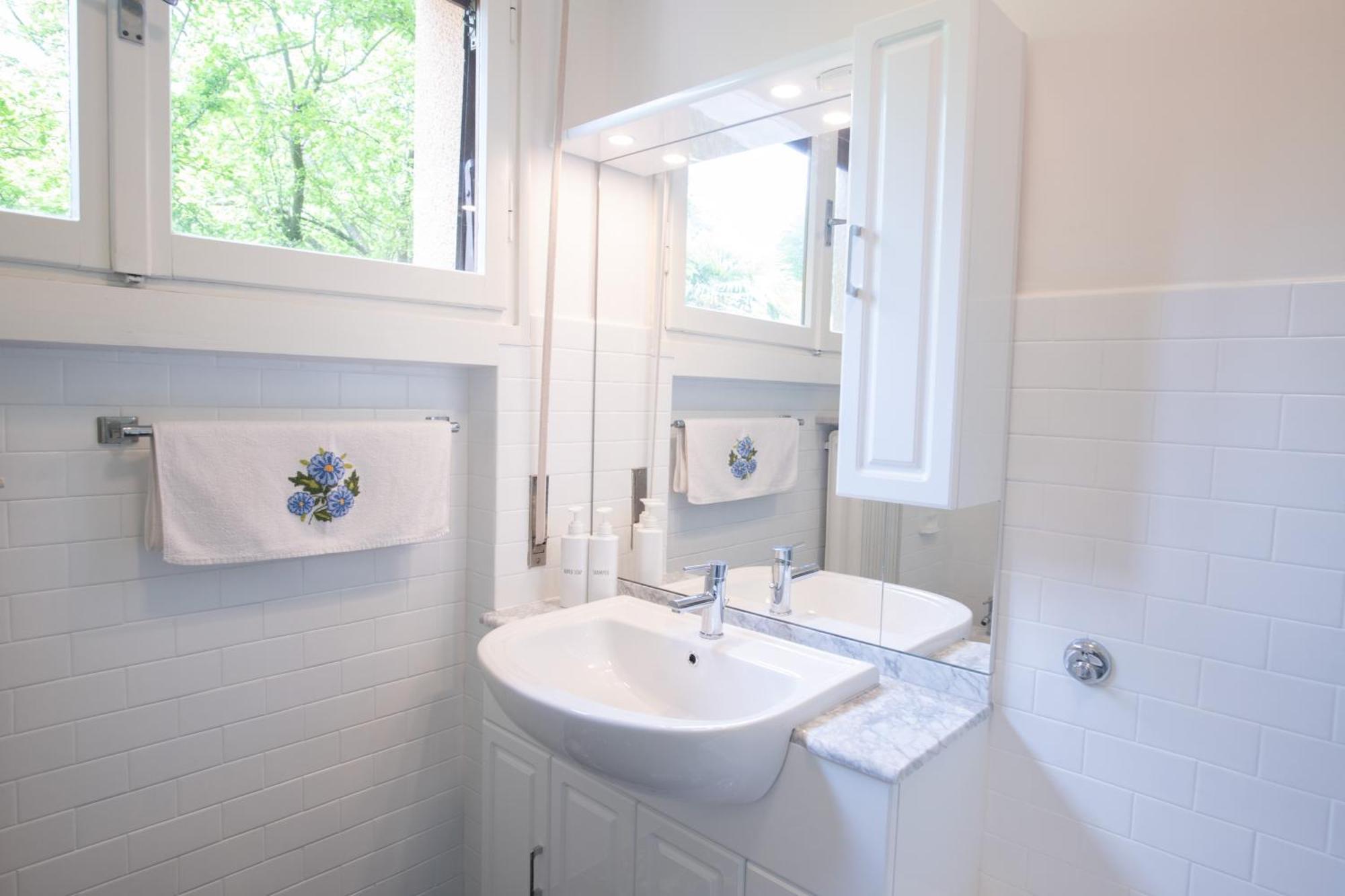 Serene Garden Getaway Cadenabbia Room photo